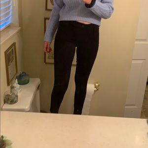 Black skinny jeans